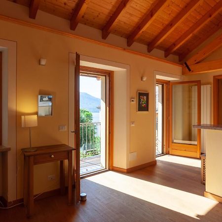 Casa Regalino Villa Oggebbio Exterior photo